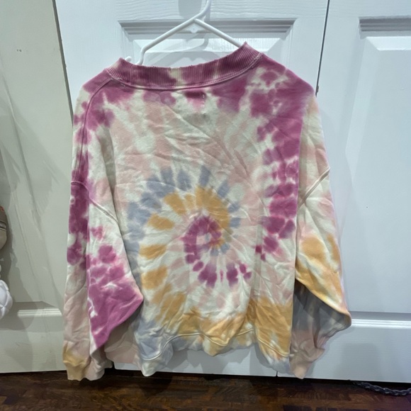 American Eagle Tie dye sweatshirt - Picture 2 of 3